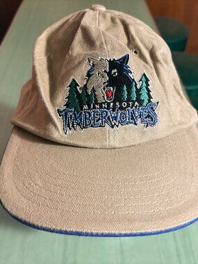 NEW  Y2K 2000 US Bank Minnesota Timberwolves Tan Cap Hat
